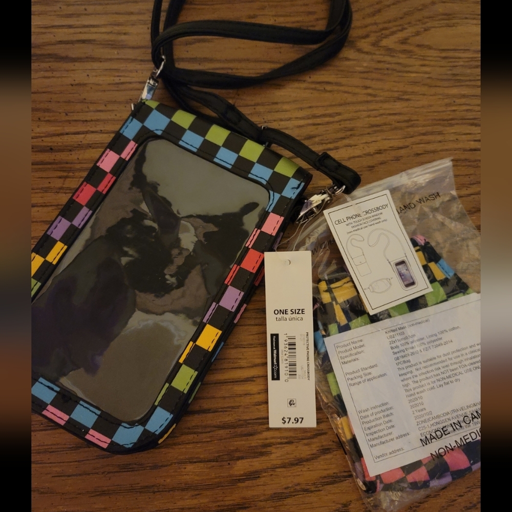 Crossbody Cellphone Purse/Mask Set